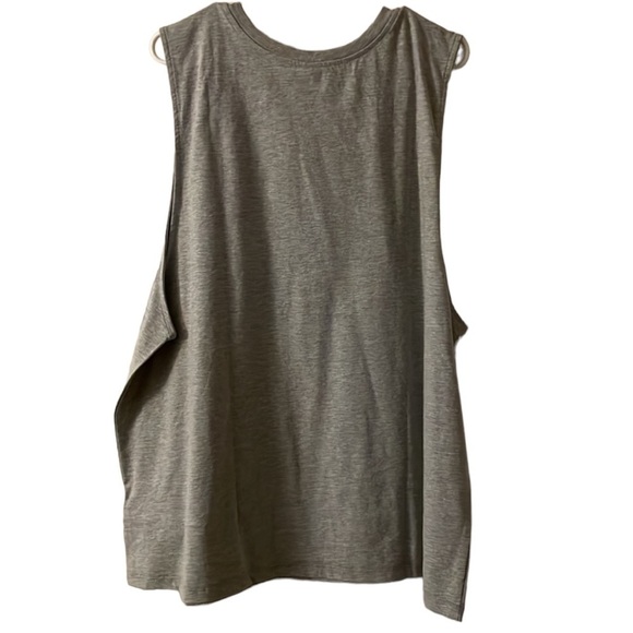 Fabletics She Can Do Anything Gray Women's Tank Top ~ NWT ~ Size: 1X - Picture 4 of 5